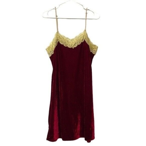 SOLD NWT Aratta Silent Journey Red Velvet Without You Slip Mini Dress - Picture 2 of 7